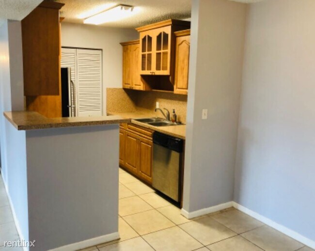 Foto del edificio - 2 br, 2 bath Condo - 455 ALT 19S #27 Unit #27