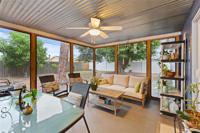 Foto del edificio - 1053 66th Ave S