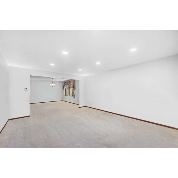 Foto del edificio - 8128 N Caldwell Ave