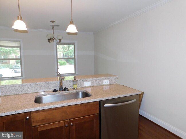 Foto del edificio - 7805 Coddle Harbor Ln