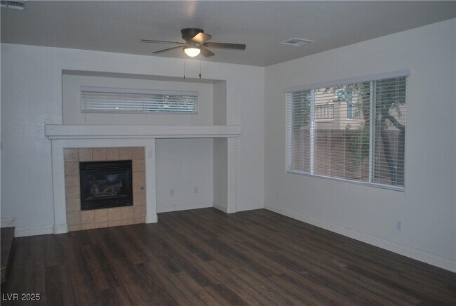 Building Photo - 10031 Cranbrook Falls Ct