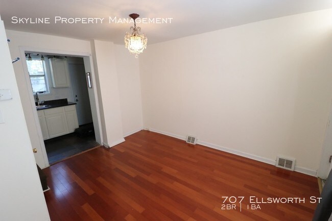Foto del edificio - Charming 2 Bedroom Trinity In South Philly!