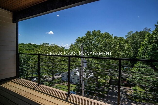 Photo - 122 E Mountain St Apartment