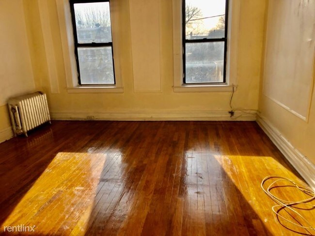 Foto del edificio - 233 Weequahic Ave
