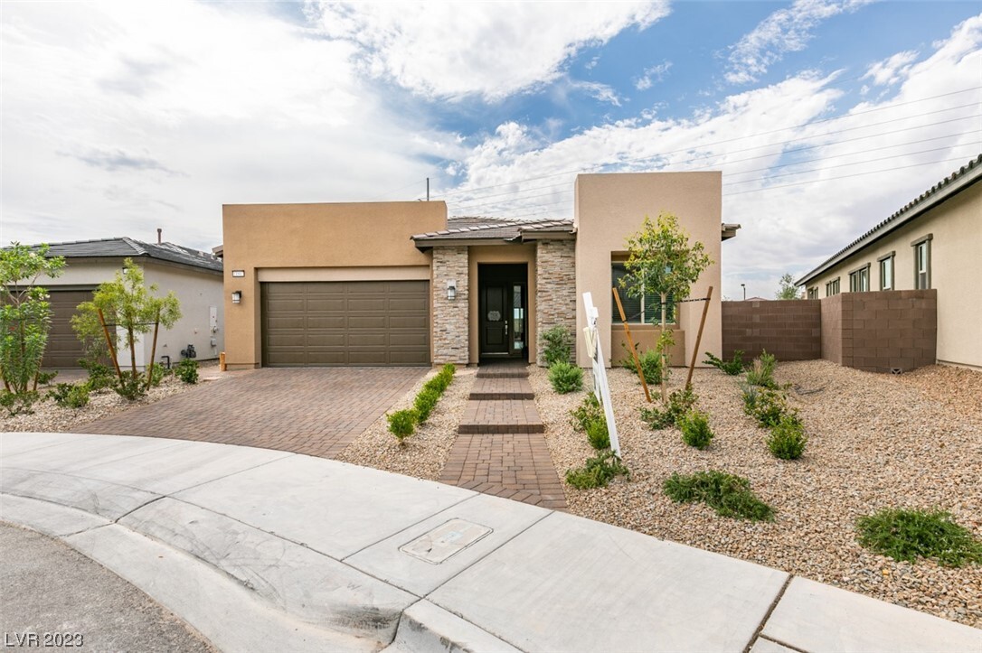 Foto principal - 11807 Pippa Ave