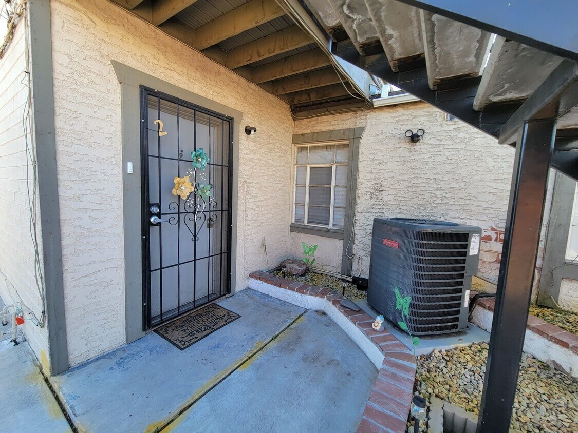 Front Door - 1517 W Thomas Rd