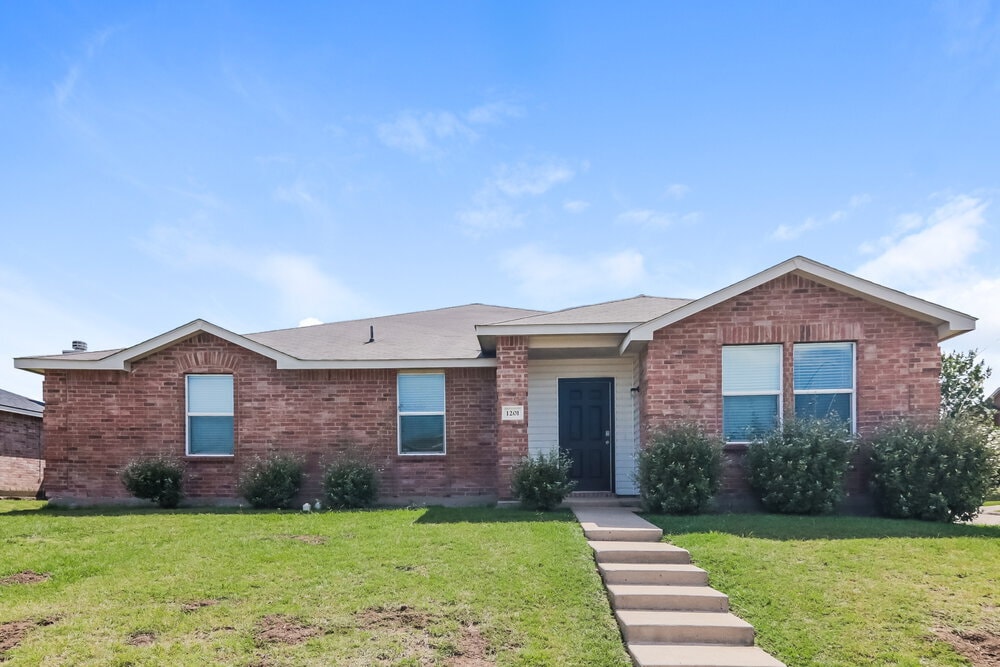 Foto principal - 1201 Evergreen St