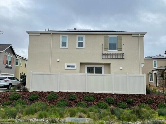 Foto del edificio - BRAND NEW LENNAR HOME, Ready For New Occup...
