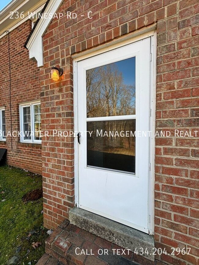 Foto del edificio - 2 Bedroom Terrace Apartment in Madison Hei...