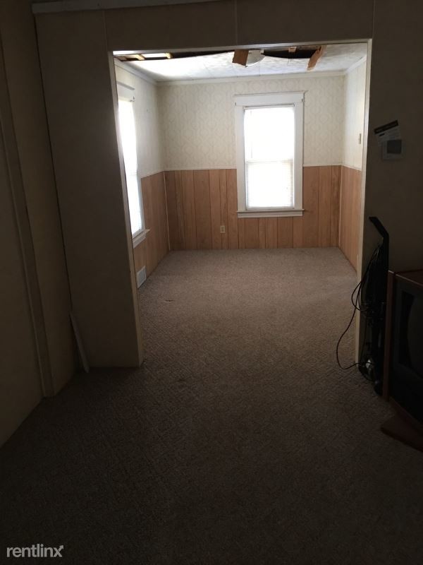 Primary Photo - 3 br, 1 bath House - 1710 Walnut Ave