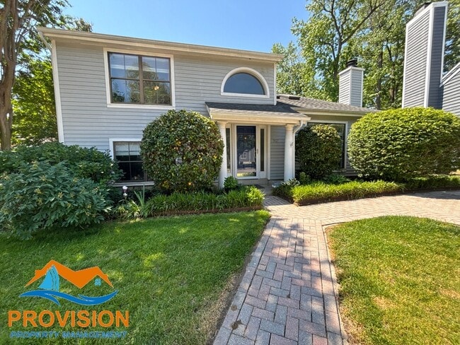Building Photo - 907 Berwick Dr