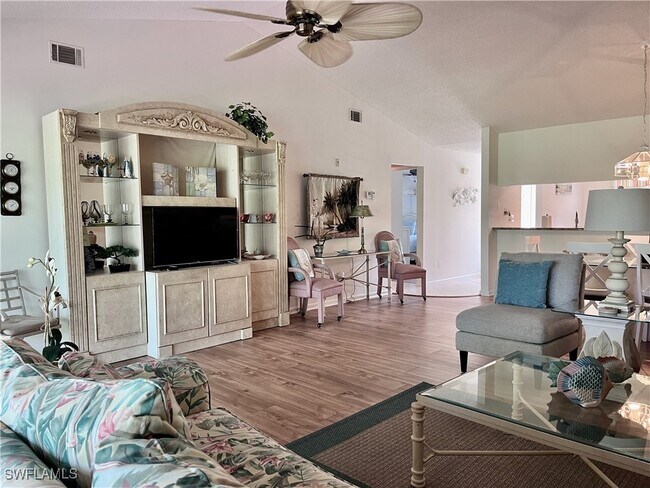 Foto del edificio - 3685 Amberly Cir