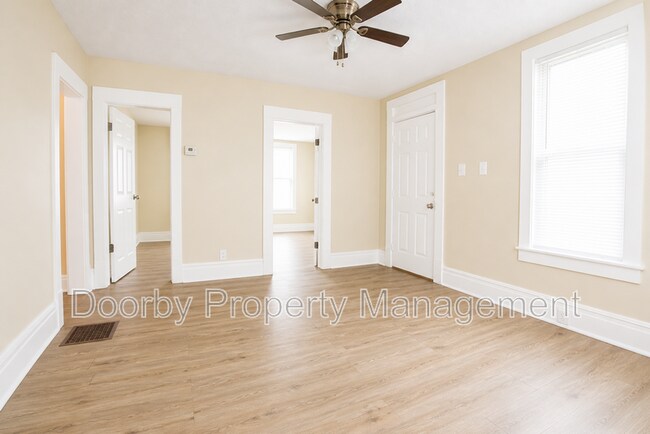Foto del edificio - 2612 E 19th St