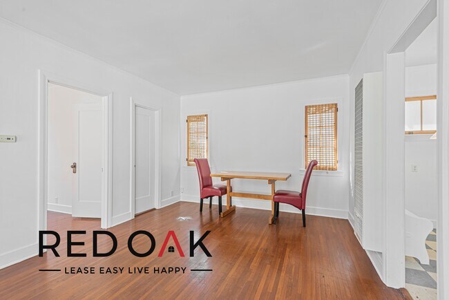 Foto del edificio - ~2 Weeks FREE~ Lovely One Bedroom with Bea...