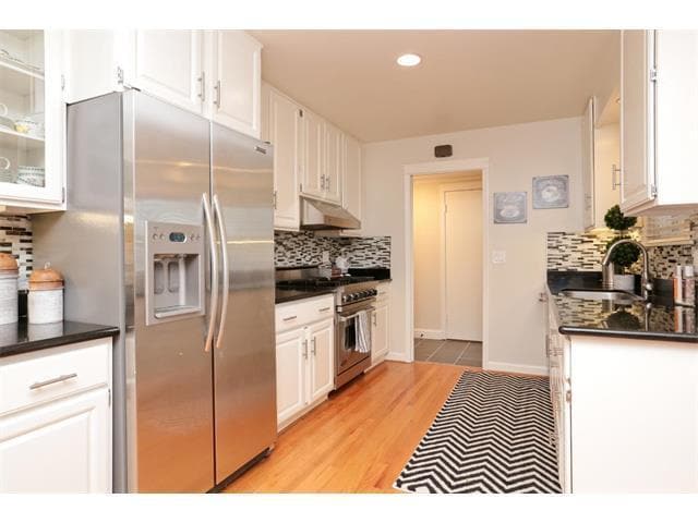 Building Photo - Beautiful single family home near Westfiel...