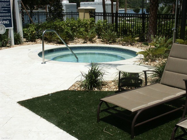 Building Photo - 102 Yacht Harbor Dr