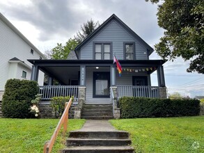 Building Photo - 1614 Kauffman Ave