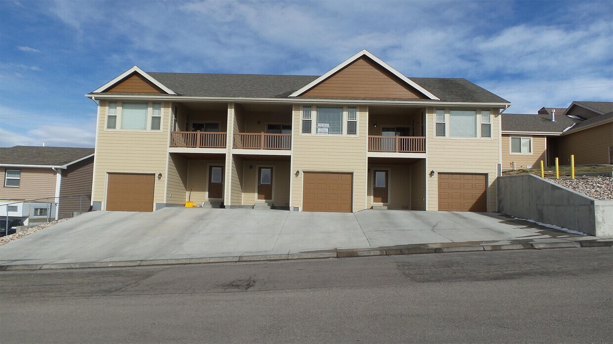 Foto principal - 1415 S Fairdale Ave