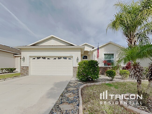 Foto del edificio - 13427 Graham Yarden Drive Riverview FL
