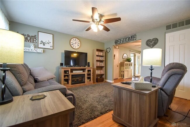 Foto del edificio - 4713 Taylorsville Rd