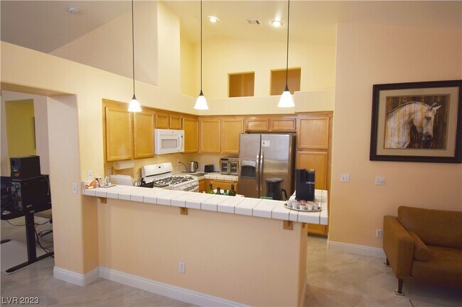 Building Photo - 9812 Double Rock Dr