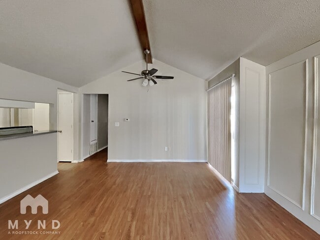 Building Photo - 11825 Garden Terrace Dr