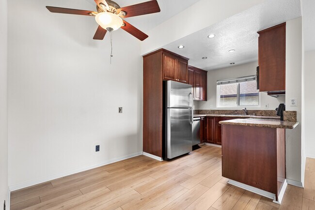 Building Photo - 3767 Grim Ave