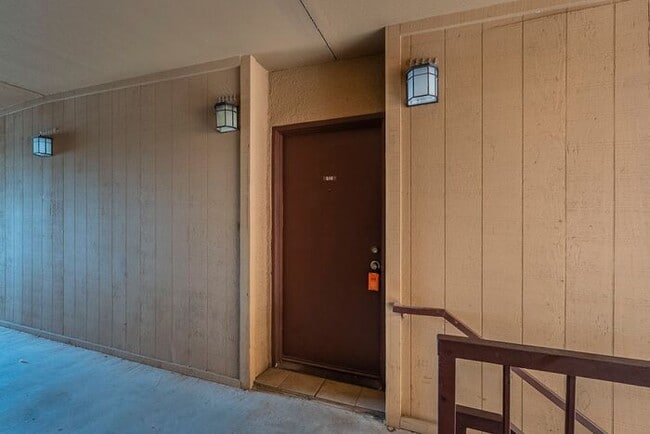 Foto del edificio - Bright 3-Bedroom Condo with Community Perk...