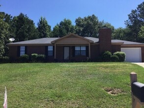 Building Photo - 3019 White Sand Dr