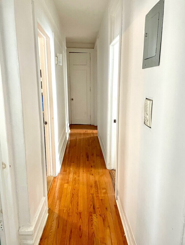 Foto del edificio - 631 W 207th St
