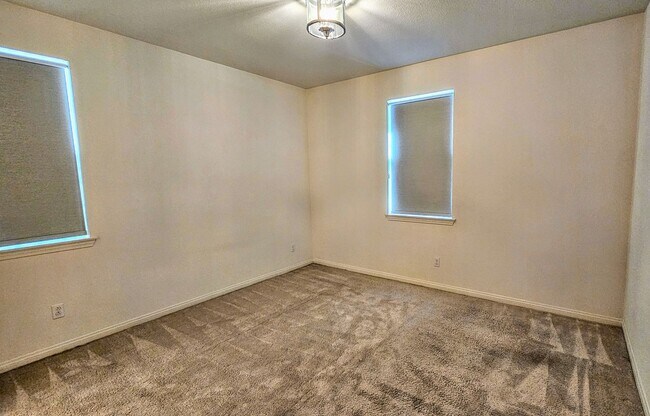 Building Photo - 3060 VIA SEGOVIA CORONA 92881 (5 BED / 4 B...