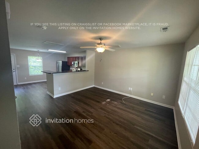Building Photo - 1330 Cadre Cir