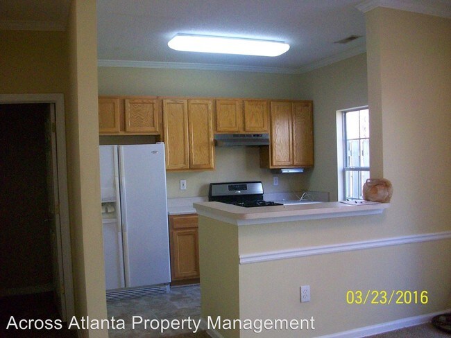 Building Photo - 240 Rosewood Way NW