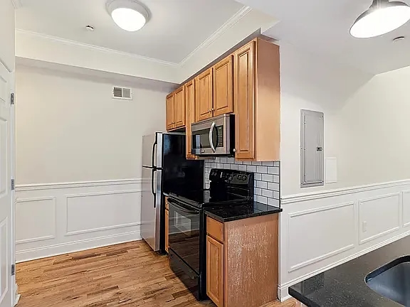 Photo - 1723 Master St Apartment