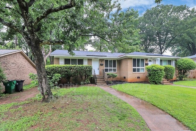 Building Photo - 1808 Herrin Ave