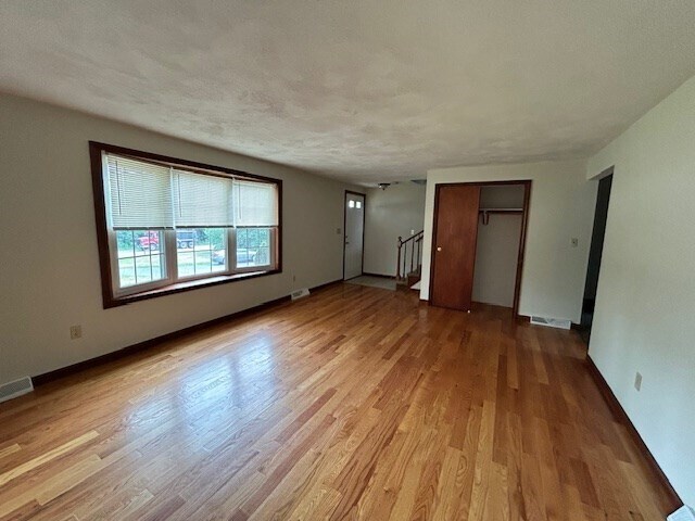 Foto del edificio - 362 Plymouth St