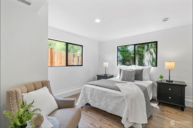 Foto del edificio - 4832 164th St SW