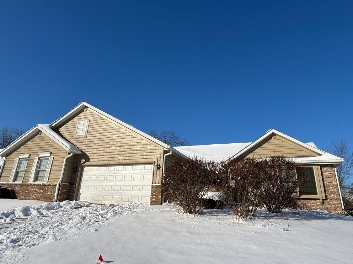 Photo - 214 E Pine Ave (West Lafayette, IN)