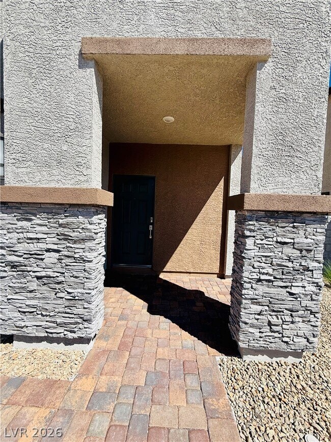 Foto del edificio - 8388 Caldera Hls Ave