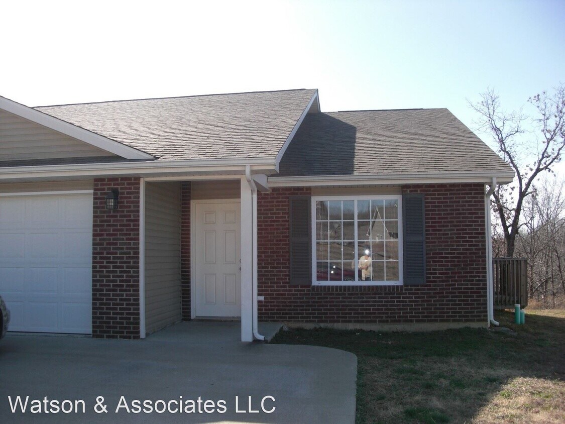 Foto principal - 2 br, 2 bath House - 24435 B Tupelo