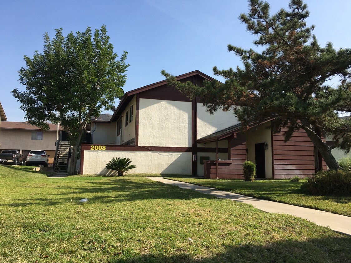 2008 S Garfield Ave Unit B, Monterey Park, CA 91754 Apartments in