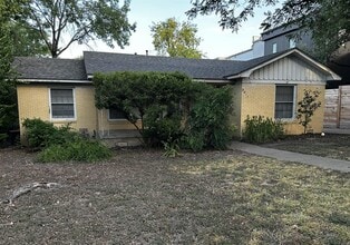 Building Photo - 3903 Ridgelea Dr