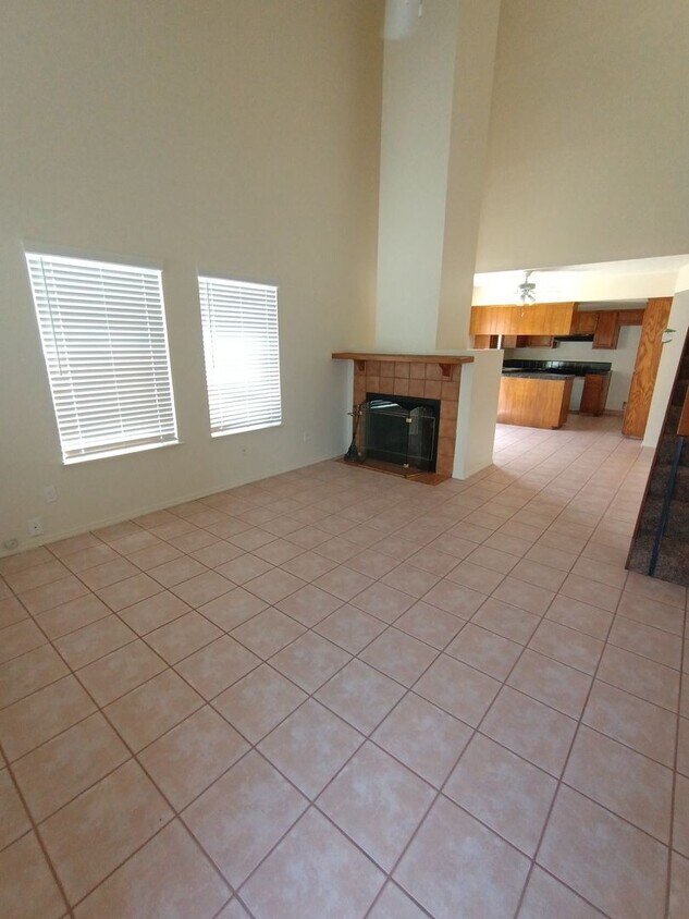 Foto del edificio - 3 Bedroom 2 Story Home