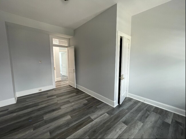 Photo - 500 Eastlynne Ave House