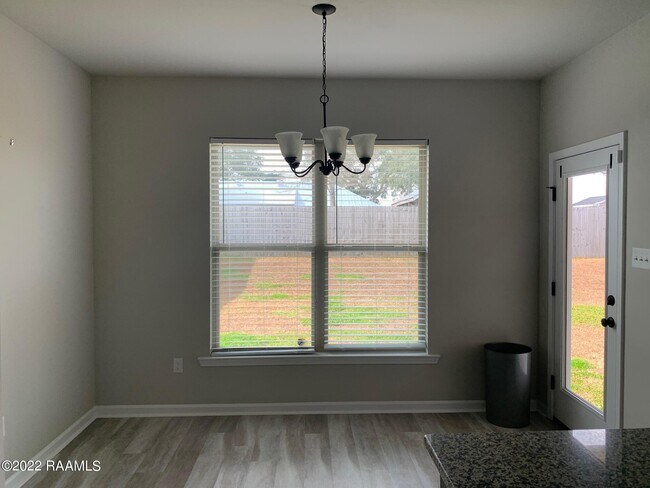 Building Photo - 201 St Caillin St