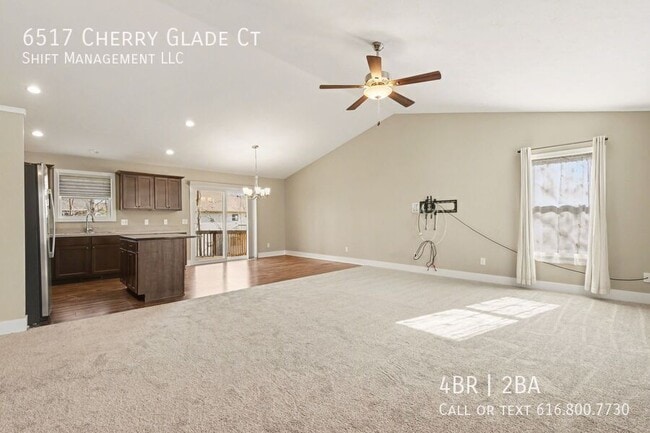 Foto del edificio - 6517 Cherry Glade Ct