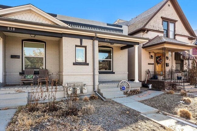 Photo - 856 Fox St House