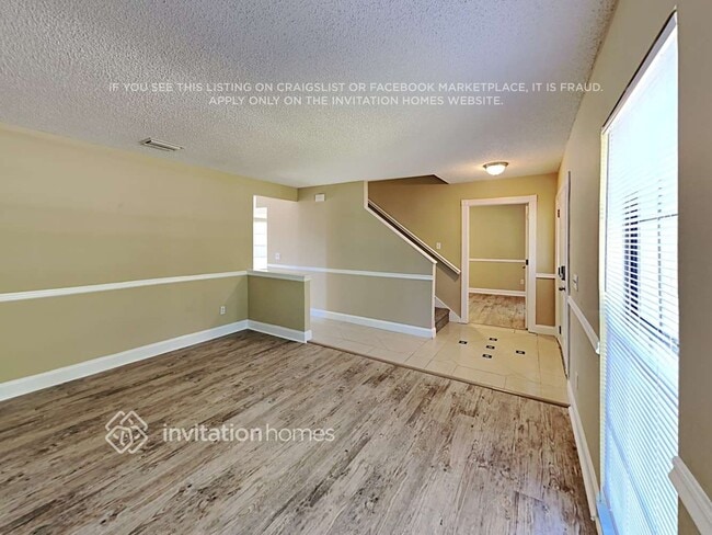 Building Photo - 15908 Bridgewater Ln