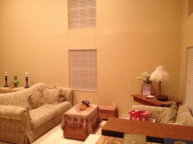 Building Photo - 8713 Windy Cir