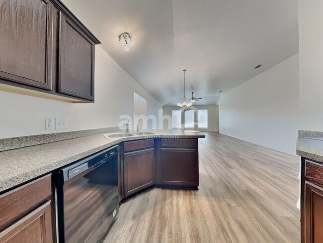 Foto del edificio - 1256 Rosedale Springs Ln